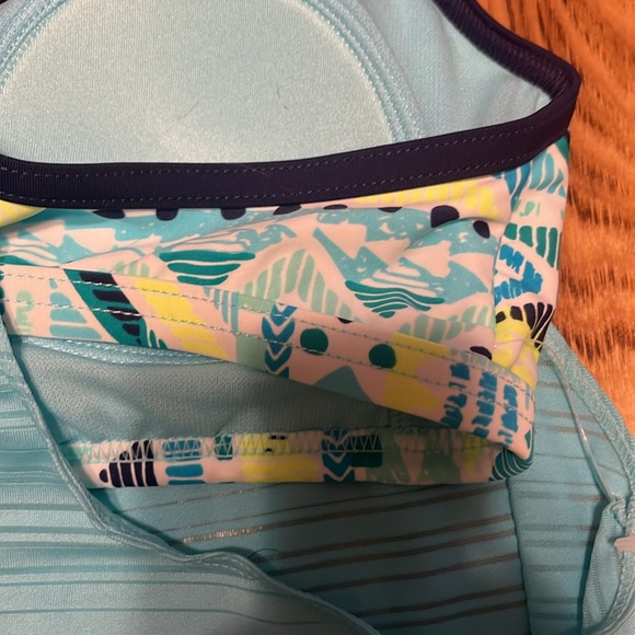 NWT Zeroxposur 2 in 1 swim top. - Picture 3 of 6